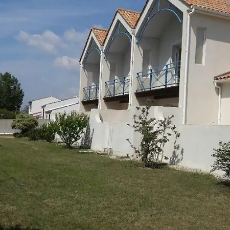 F3 Proche De La Grande N2 Saint-Gilles-Croix-de-Vie